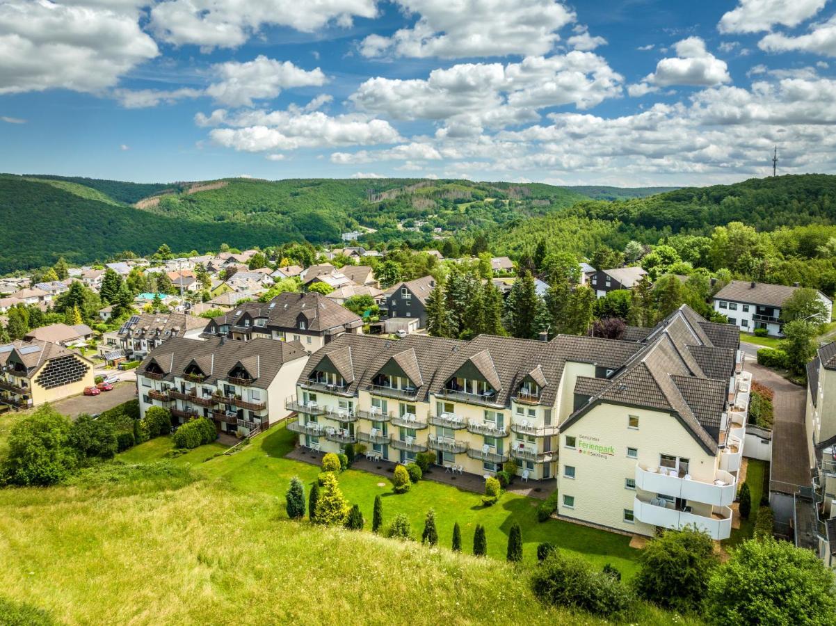 Gemunder Ferienpark Salzberg Hotel Шлайден Екстериор снимка